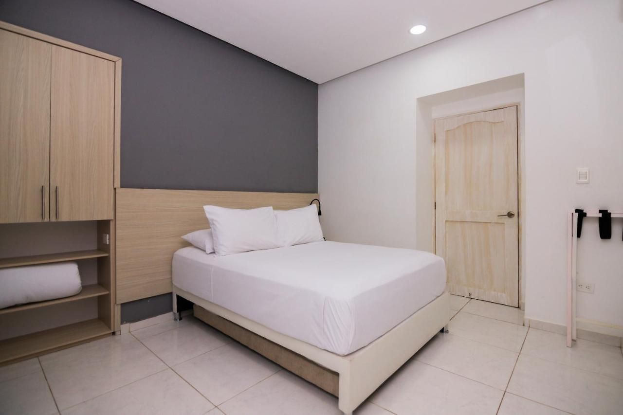 Hotel Gallery 3*