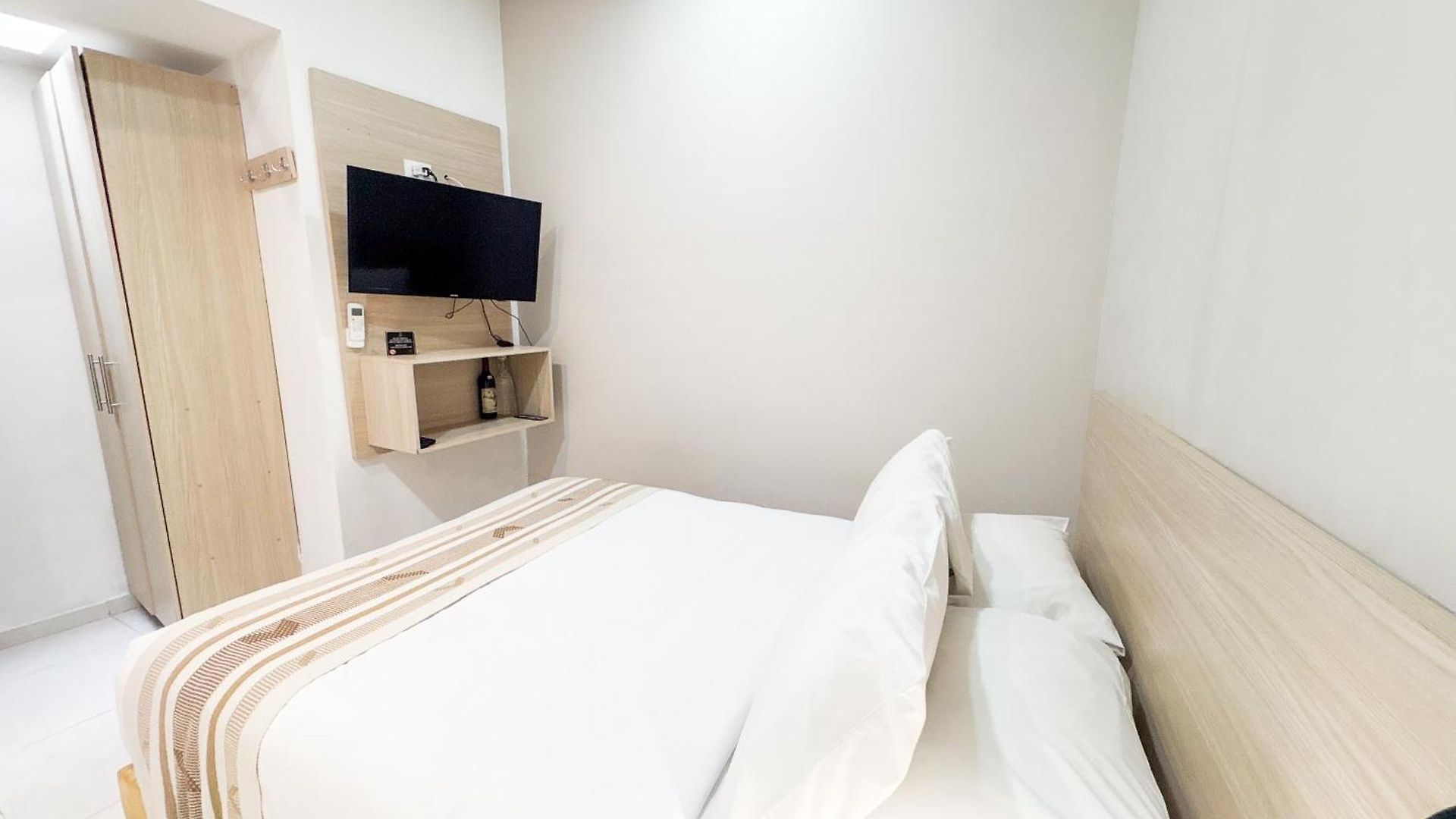 Gallery Hotel