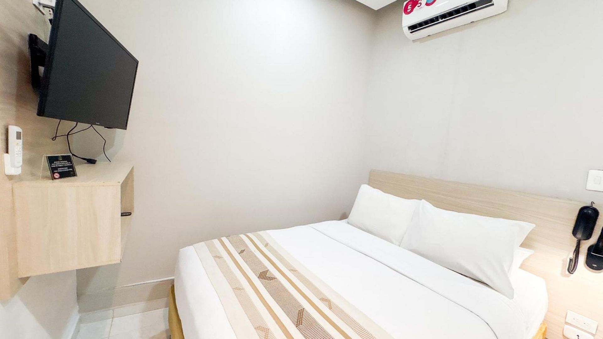 Gallery Hotel 3*