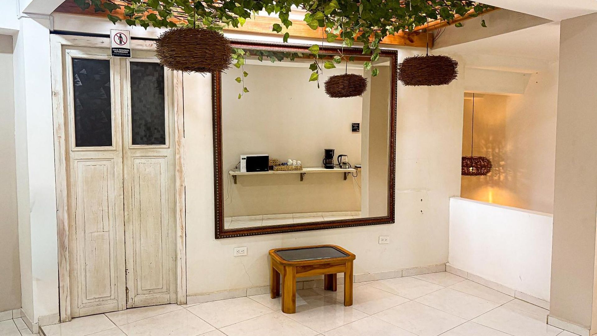 Hotel Gallery 3*