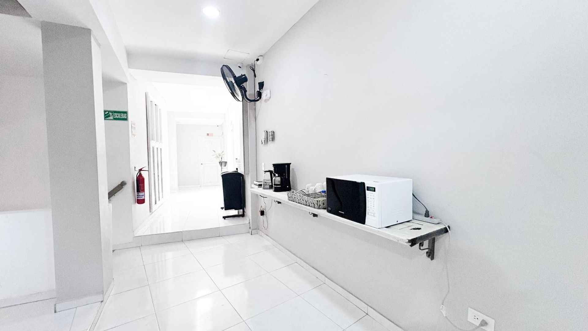 Hotel Gallery 3*