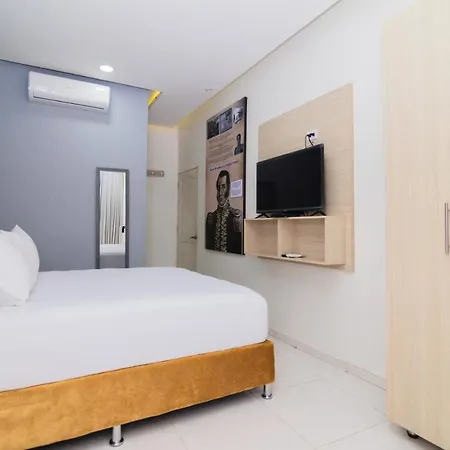 Gallery Hotel