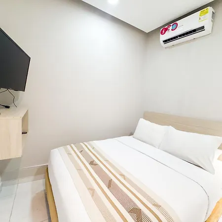 Gallery Hotel 3*